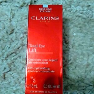 CLARINS Total Eye Lift 0.5oz